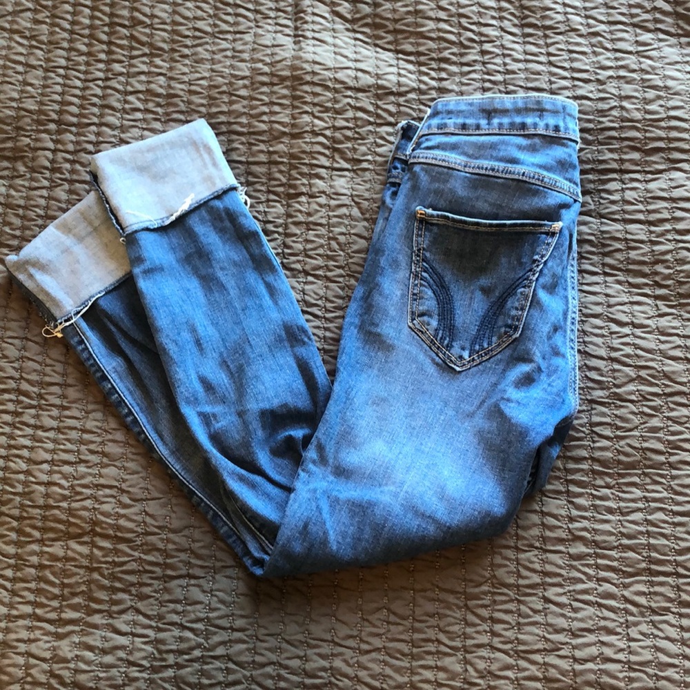 Hollister Distressed High Waisted Jeans